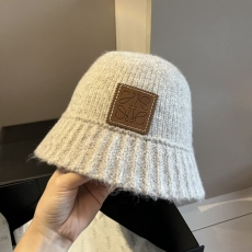 Loewe Caps